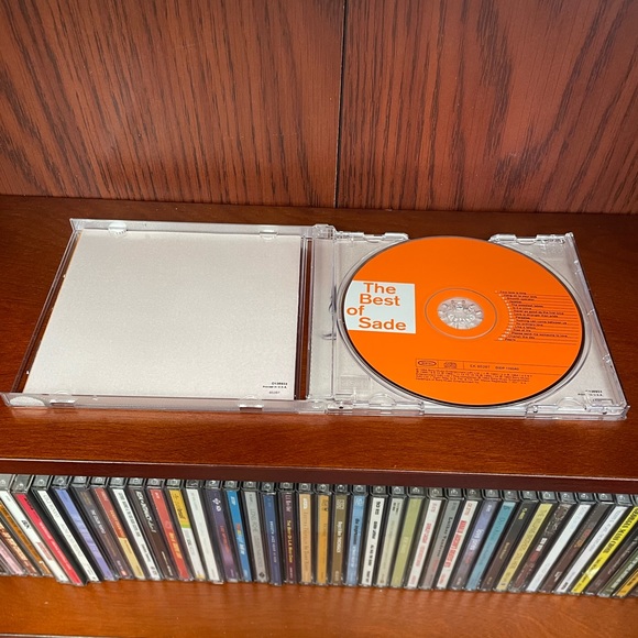 Sade:The English Band released “The Best of Sade”their 1st greatest hits in 1994 - Picture 3 of 5